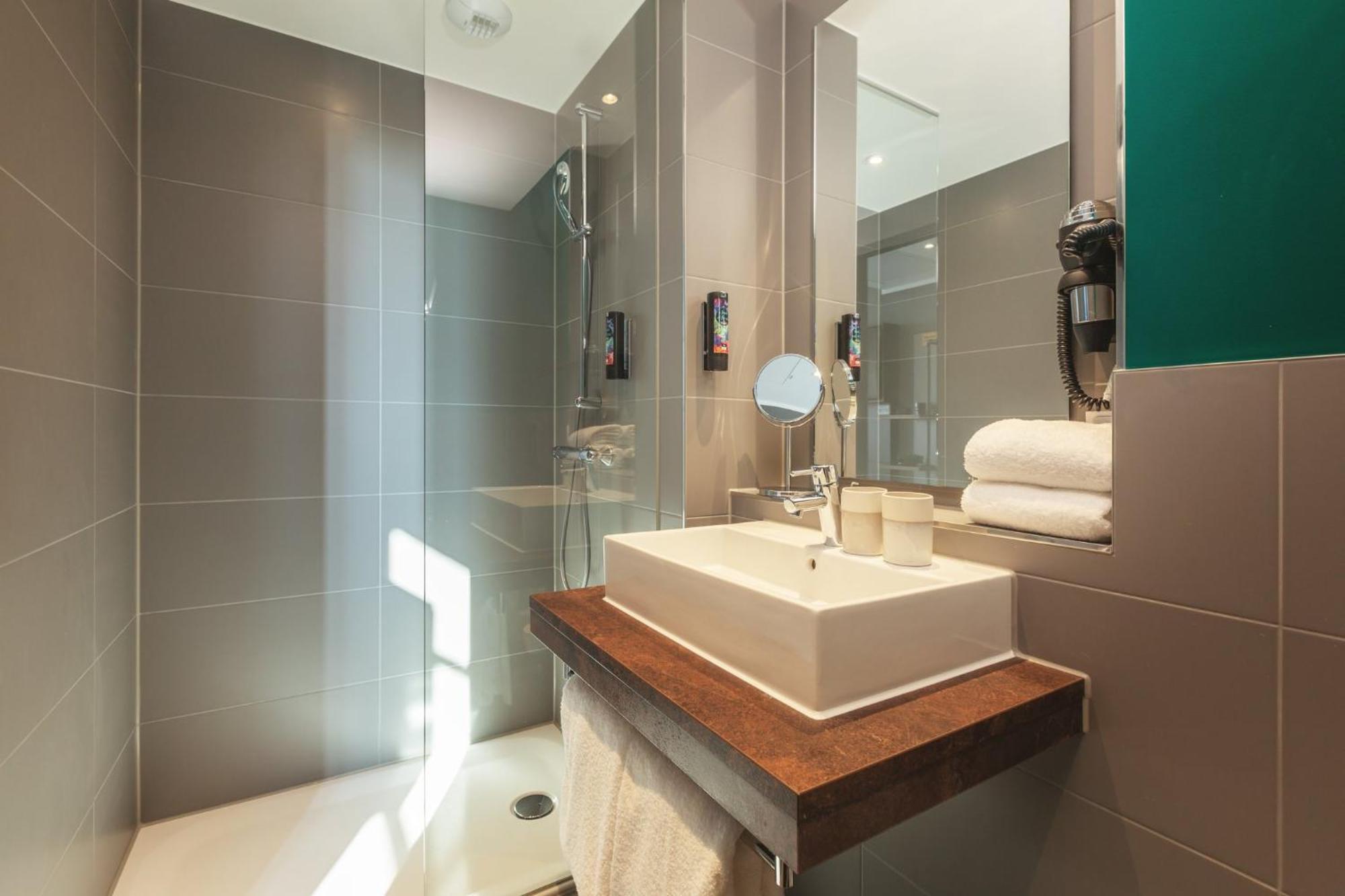 Holiday Inn - The Niu, Bricks Hamburg Eppendorf By Ihg المظهر الخارجي الصورة